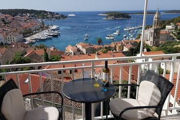 پانسیون Apartments Boćin Rosso