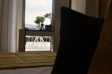 آپارتمانهای توریستها Grey Pearls Suites