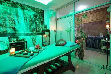 Hostal Tequendama Martha Santamaria