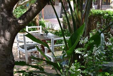 هتل Gamboozini Lodge