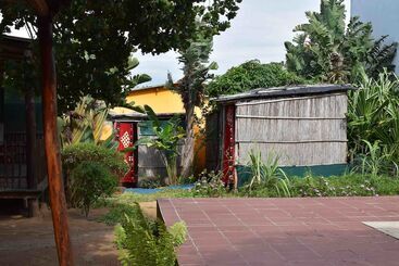 هتل Gamboozini Lodge