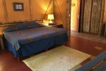 هتل Reserva Natural Atitlan