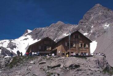 پانسیون Haus Kella Egg