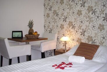 اقامتگاه Rezidence Fami Deluxe Design