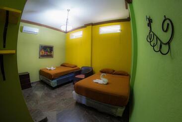 Hostal Casa De Grethel