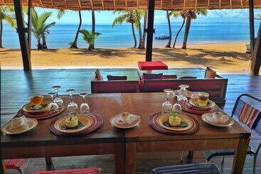 هتل Eden Lodge