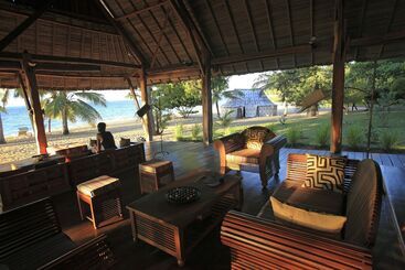 هتل Eden Lodge