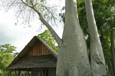 هتل Eden Lodge