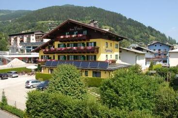 هتل Pension Hubertus