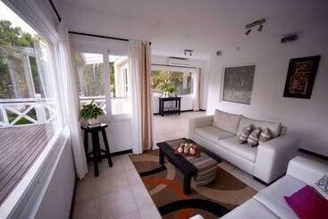 Miradores Del Bosque Apart & Spa
