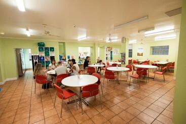 هاستل Yha Newcastle Beach