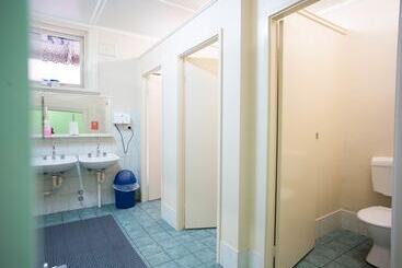 هاستل Yha Newcastle Beach