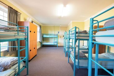 هاستل Yha Newcastle Beach
