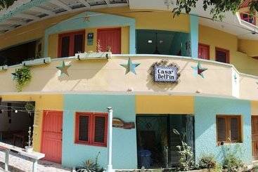 تختخواب و صبحانه Casa Delfin Guest House