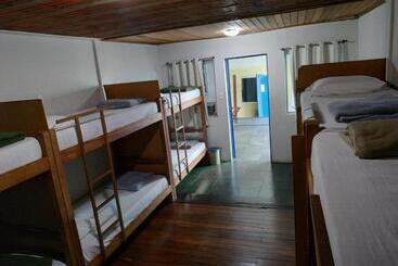 Da Orla Pampulha Hostel