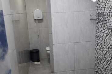 Da Orla Pampulha Hostel