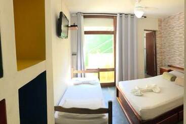 Da Orla Pampulha Hostel