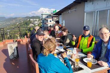 هتل High Ground Inn Sarangkot