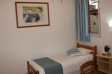 هتل Medieval Rose Guest House