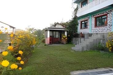 هتل Mountain View Lodge