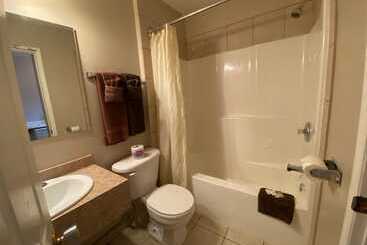 مُتل Aspen Motor Inn