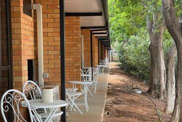 モーテル Jumbuck Motor Inn   Pool   Pet Friendly Section   King Beds