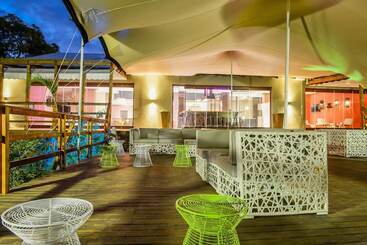 酒店 Casambo Exclusive Guest Lodge