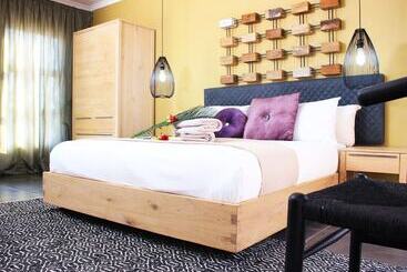 酒店 Casambo Exclusive Guest Lodge