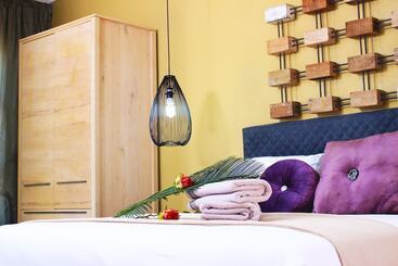 酒店 Casambo Exclusive Guest Lodge