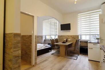 Hp Apartments