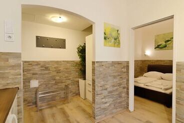 Hp Apartments