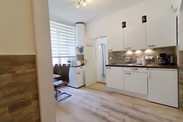 Hp Apartments