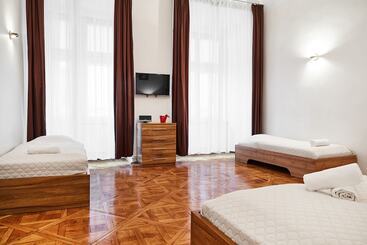 Krakow For You Budget Apartments