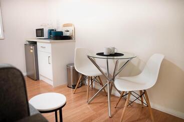 مُتل Adina Lodge Holiday Apartments
