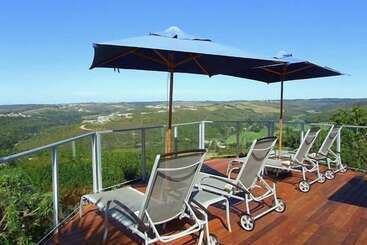 پانسیون Bosavern Guest House