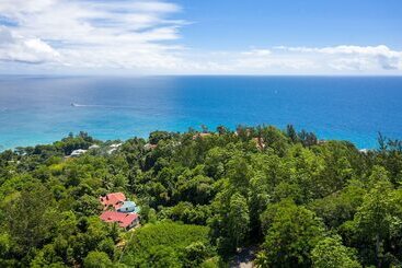 Carana Hilltop Villa - Glacis - Mahe Island