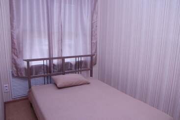 Adres Hostel