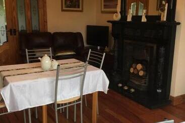 Carrick House B&b