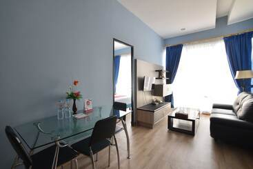 هتل Appartel Cempaka By Oyo Rooms