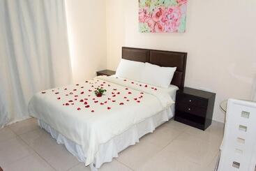 هتل Flowers Inn 1