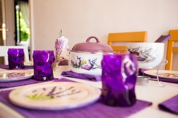 پانسیون Guest House Gugily