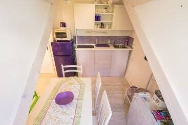 پانسیون Guest House Gugily