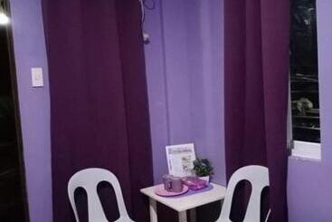 پانسیون Purple Guesthouse