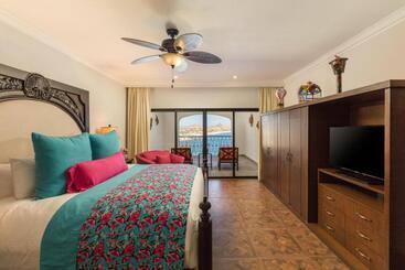 Vista Encantada Spa Resort & Residences