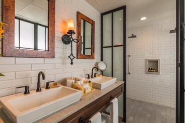 Vista Encantada Spa Resort & Residences