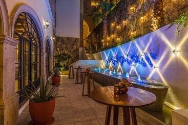 Vista Encantada Spa Resort & Residences