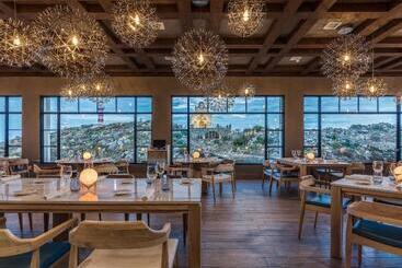 Vista Encantada Spa Resort & Residences