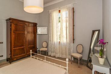 تختخواب و صبحانه Villa Ricci Suites