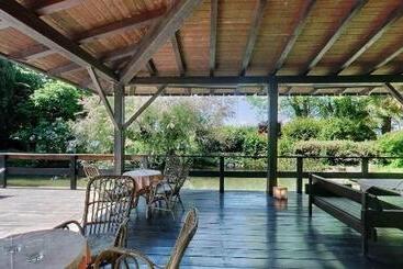 مسافرخانه Parc Hotel Casa Mia