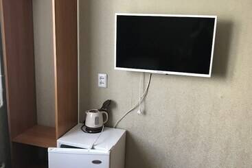 هتل Avrora